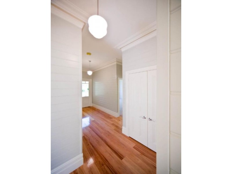 2 Jubilee Avenue, Blackheath NSW 2785