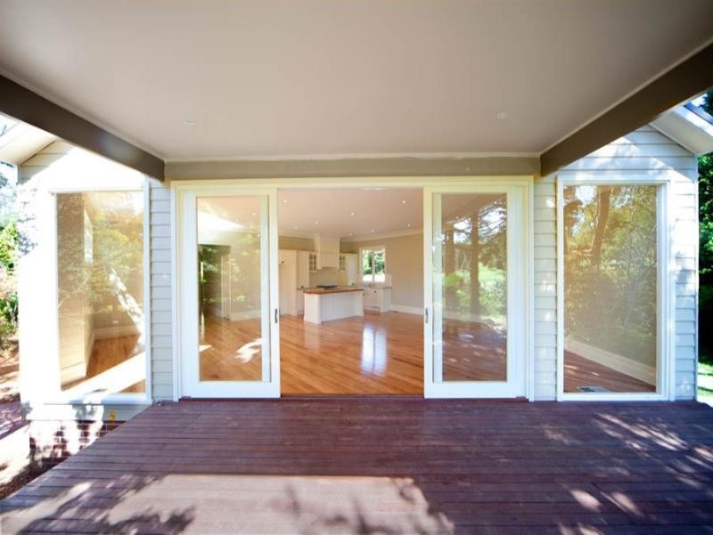 2 Jubilee Avenue, Blackheath NSW 2785