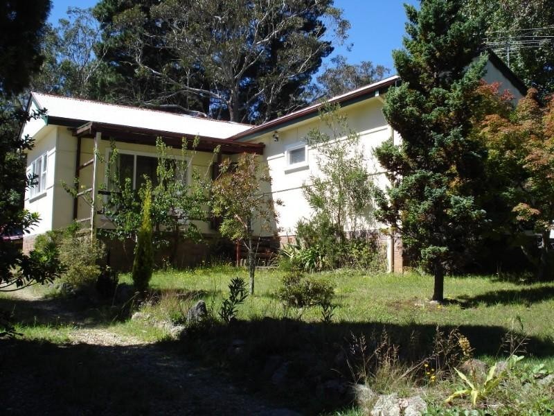 6 Mel Avenue, Blackheath NSW 2785