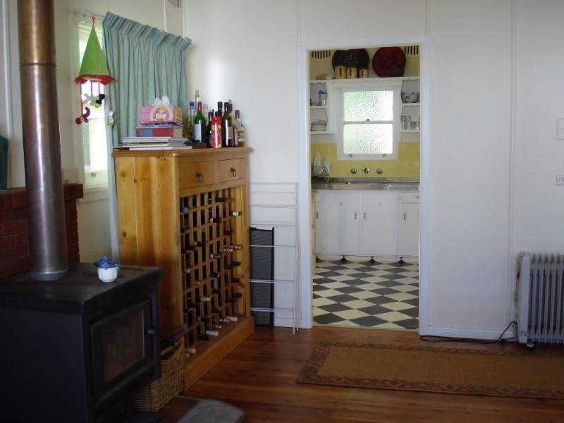 6 Mel Avenue, Blackheath NSW 2785