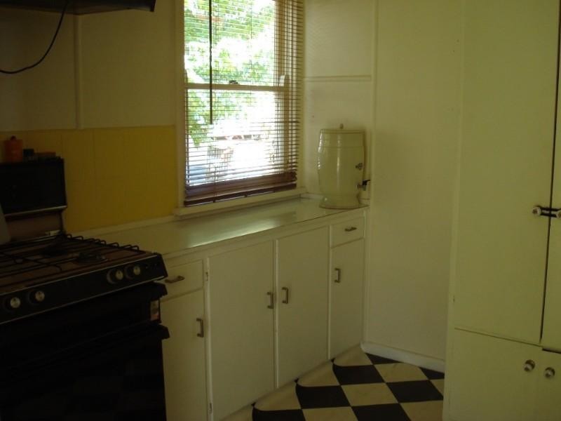 6 Mel Avenue, Blackheath NSW 2785