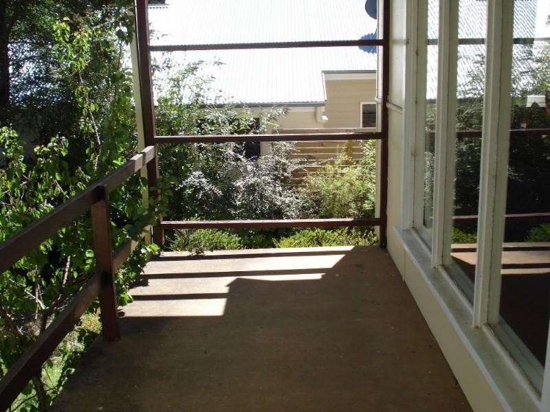 6 Mel Avenue, Blackheath NSW 2785