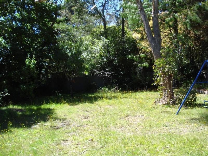 6 Mel Avenue, Blackheath NSW 2785