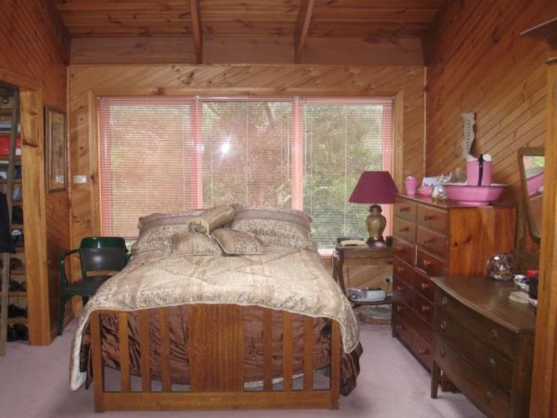 38 Clarence Road, Blackheath NSW 2785