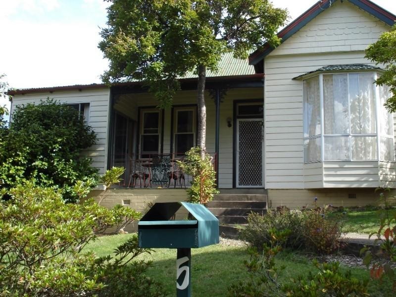 5 Park Avenue, Blackheath NSW 2785