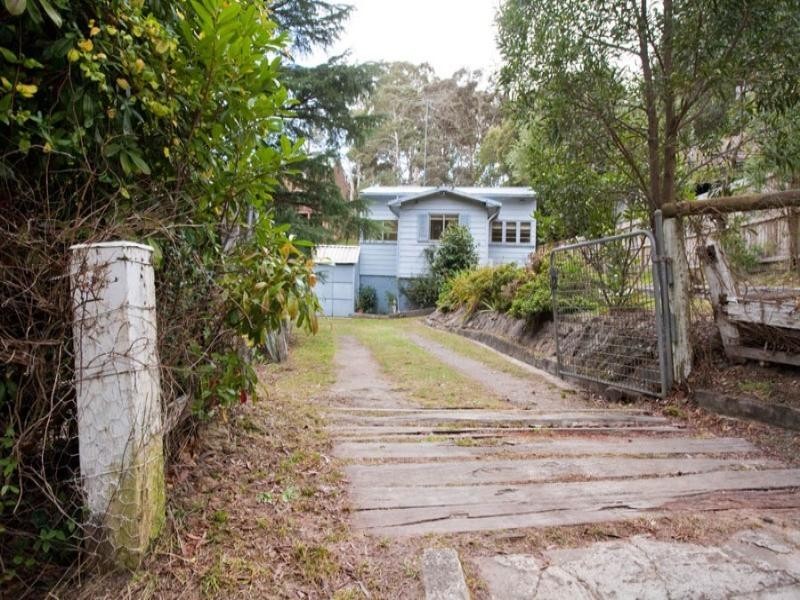 32 Kubya Street, Blackheath NSW 2785