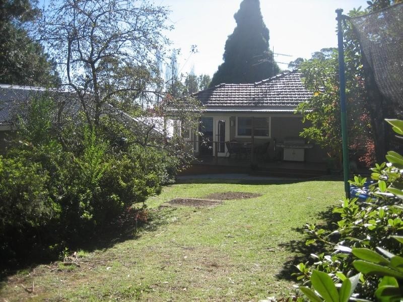 18 Neate Avenue, Blackheath NSW 2785