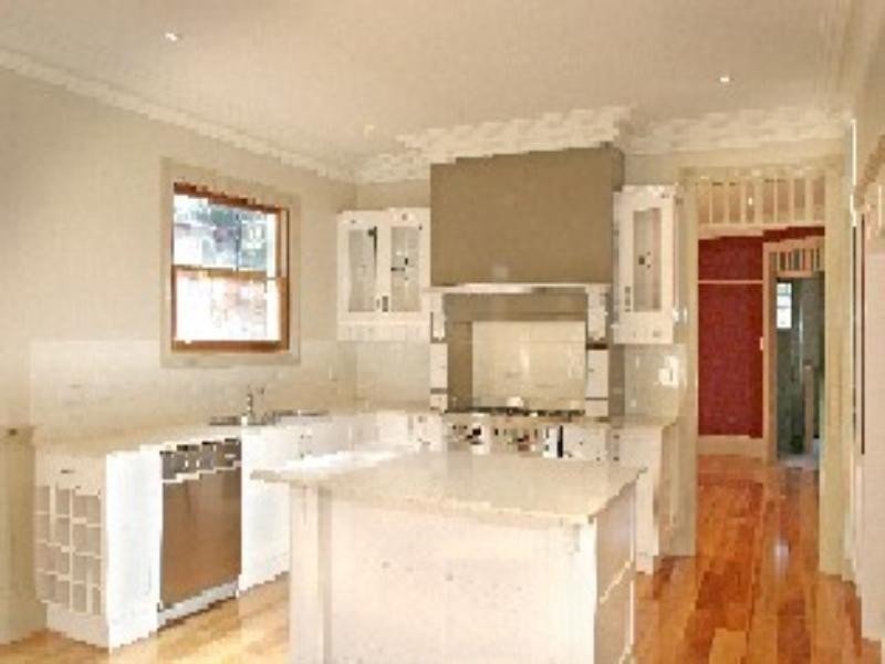 17 Arcadia Street, Blackheath NSW 2785