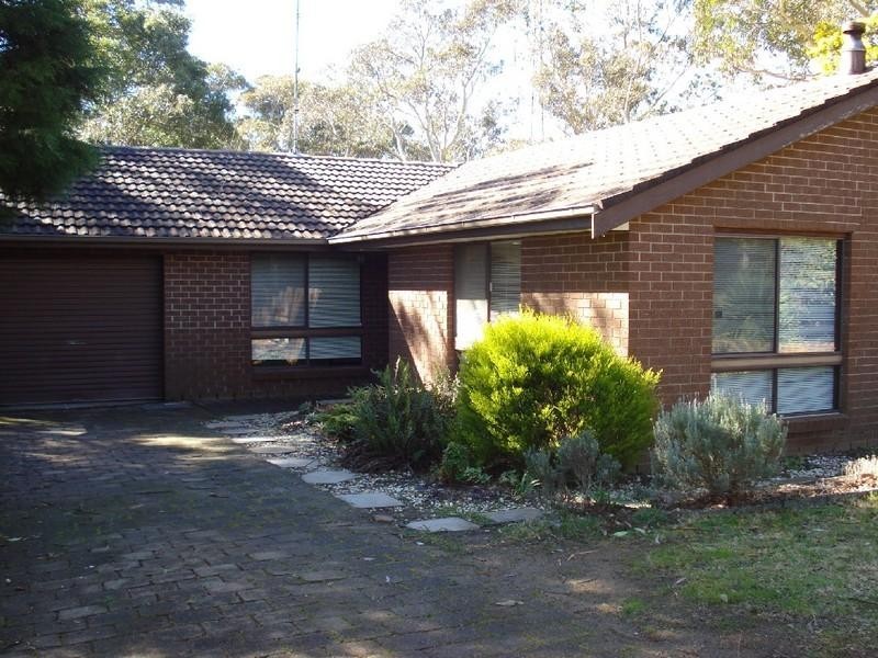 3 McLaren Crescent, Blackheath NSW 2785