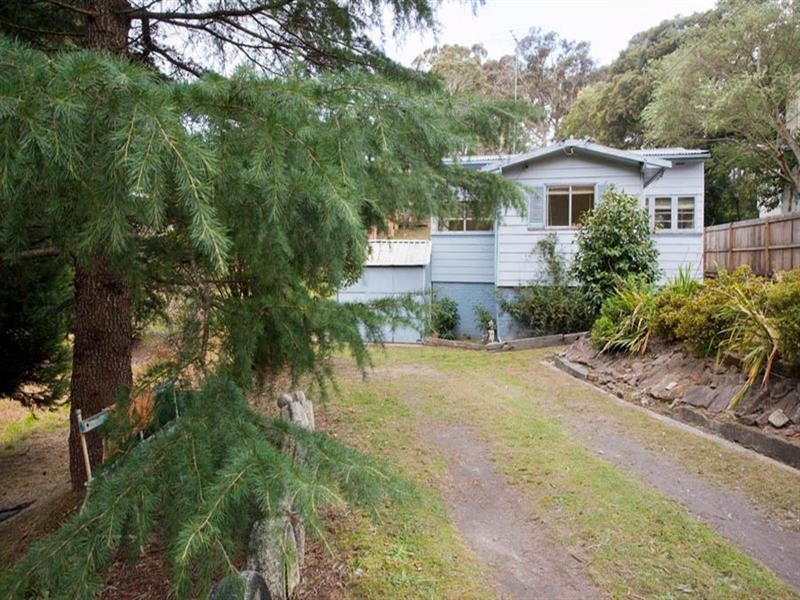 32 Kubya Street, Blackheath NSW 2785