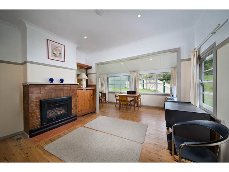 1-3 Thirroul Avenue, Blackheath NSW 2785