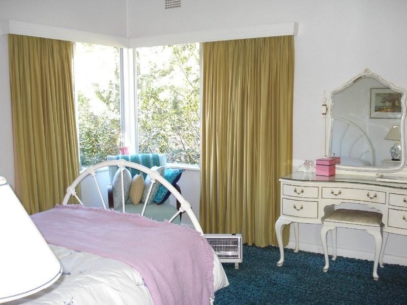 10 Belvidere Avenue, Blackheath NSW 2785