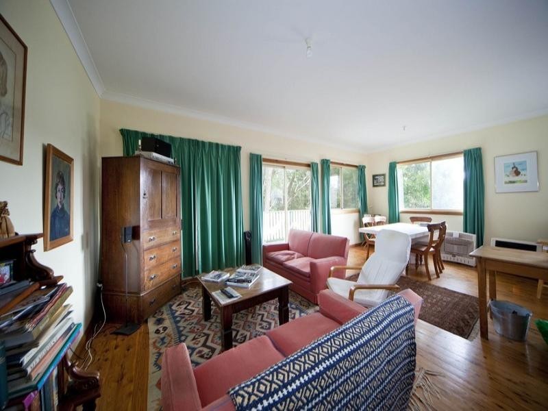 24 St Andrews Ave,, Blackheath NSW 2785