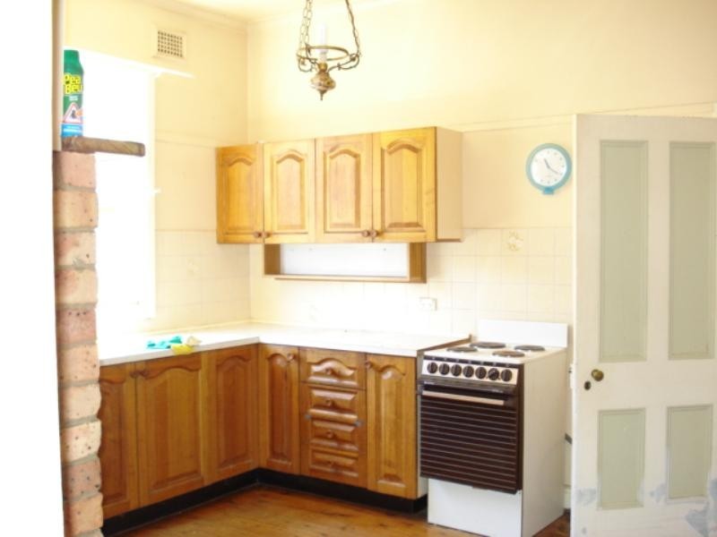 27 St Elmo’s Ave,, Blackheath NSW 2785