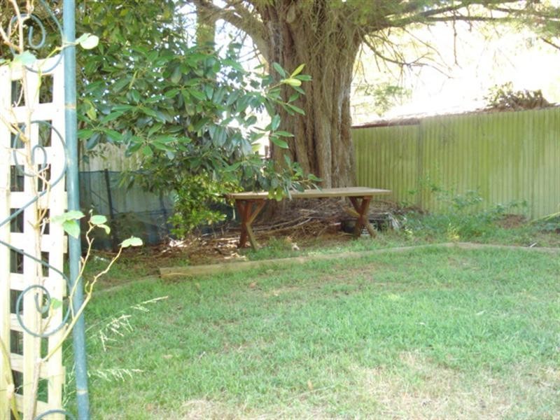 27 St Elmo’s Ave,, Blackheath NSW 2785