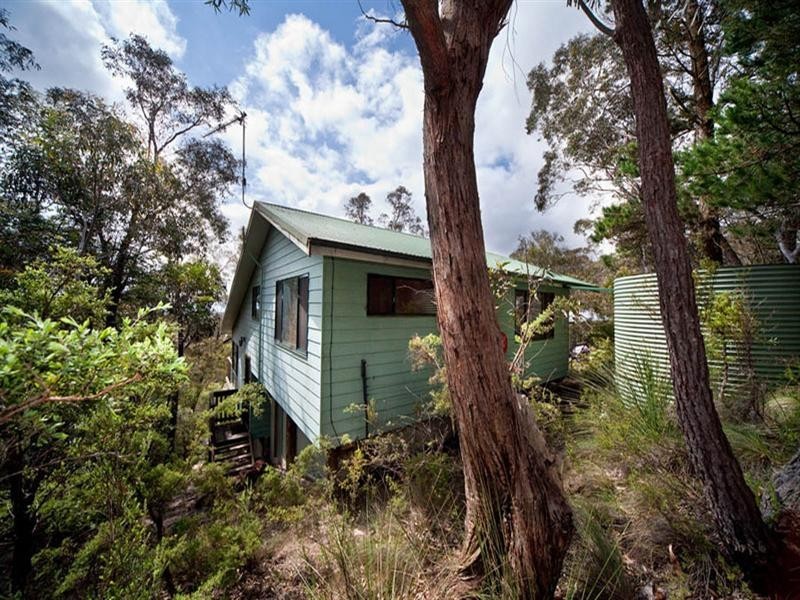 8 Innes Road, Mount Victoria NSW 2786