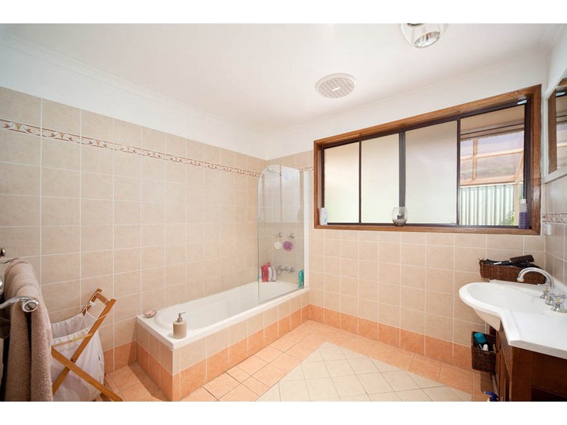 37 St Andrews Avenue, Blackheath NSW 2785