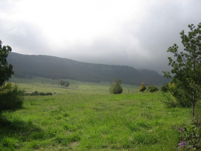 10 Dicker Drive, Little Hartley NSW 2790