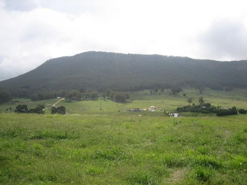 10 Dicker Drive, Little Hartley NSW 2790