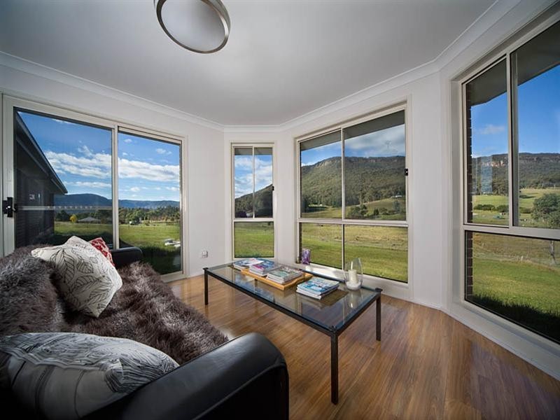 40 Dicker Drive, Little Hartley NSW 2790