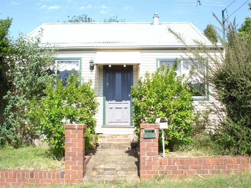 52 Clanwilliam St,, Blackheath NSW 2785