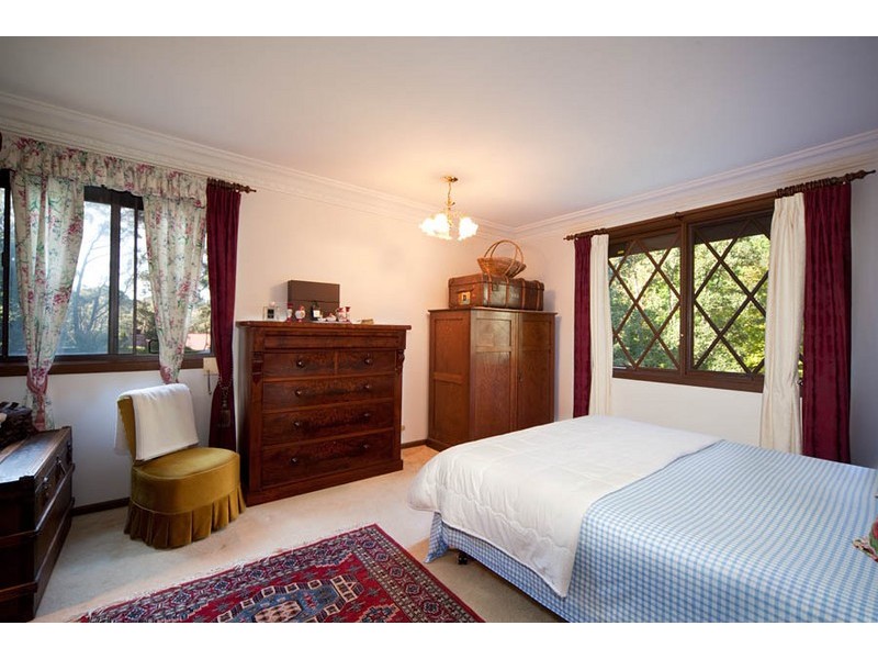 32 Jubilee Ave,, Blackheath NSW 2785