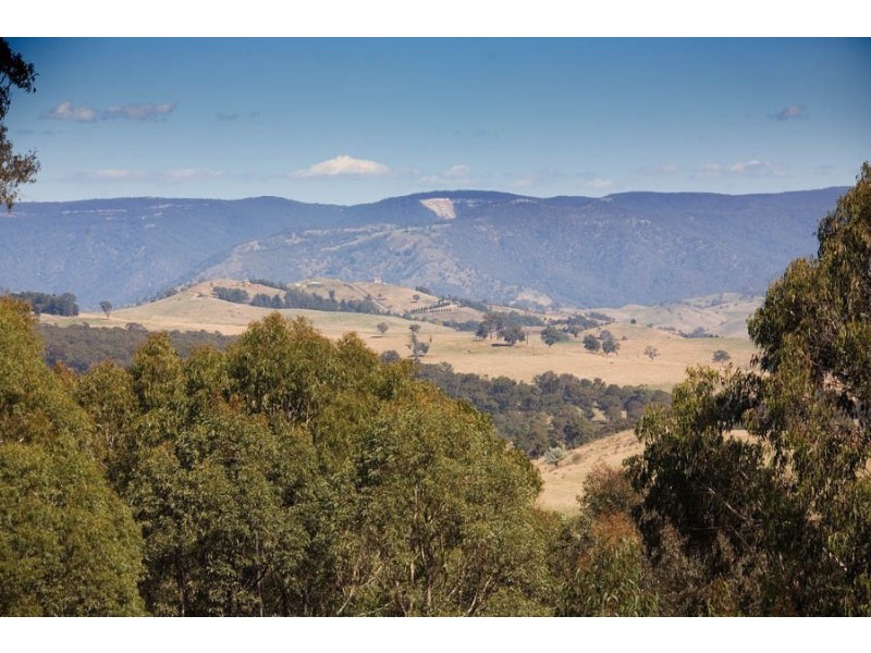 243 (Lot 102) Coxs River Road, Little Hartley NSW 2790