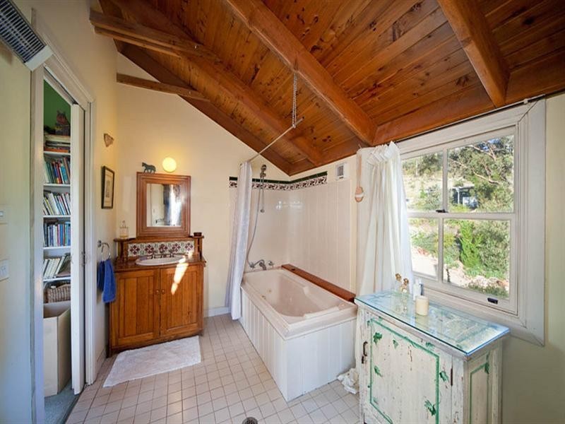 264 Megalong Place, Kanimbla NSW 2790