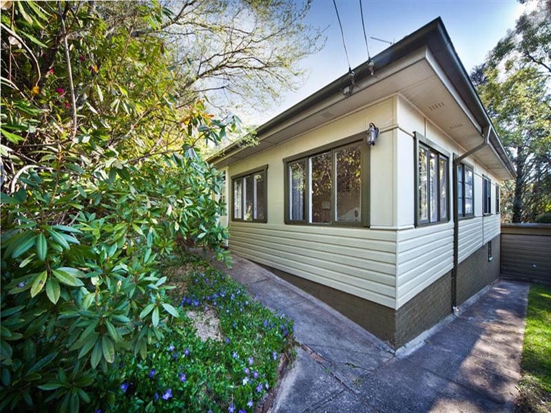 52 Prince Edward Street, Blackheath NSW 2785