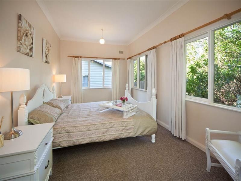 52 Prince Edward Street, Blackheath NSW 2785