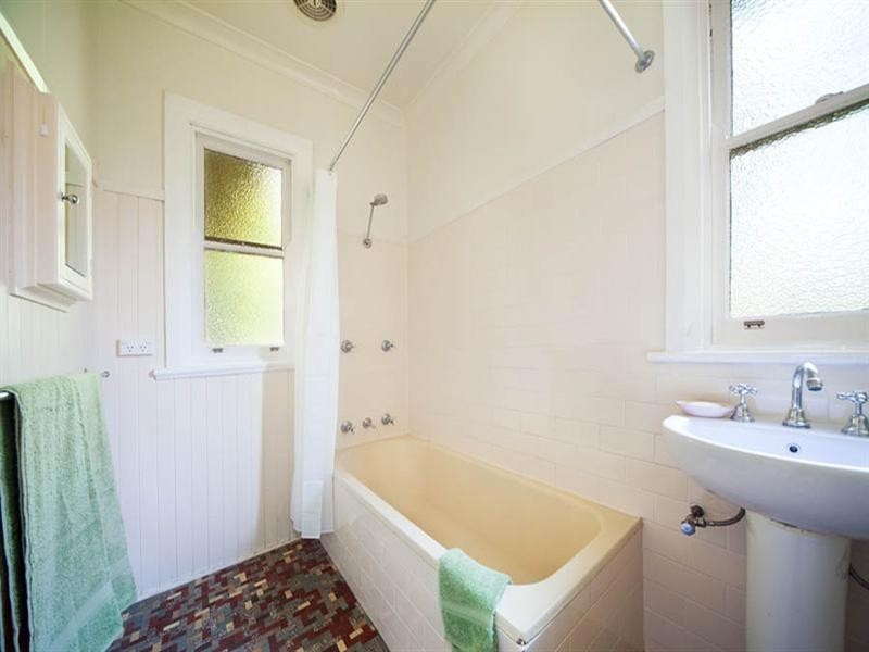 52 Prince Edward Street, Blackheath NSW 2785