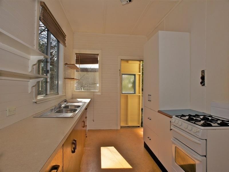 156 Station Street, Blackheath NSW 2785