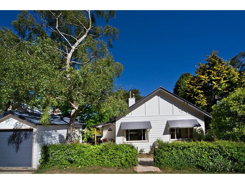 52 Cleopatra Street, Blackheath NSW 2785