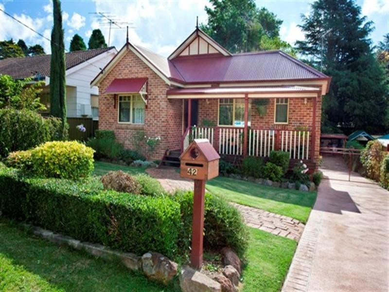 42 Prince Edward Street, Blackheath NSW 2785