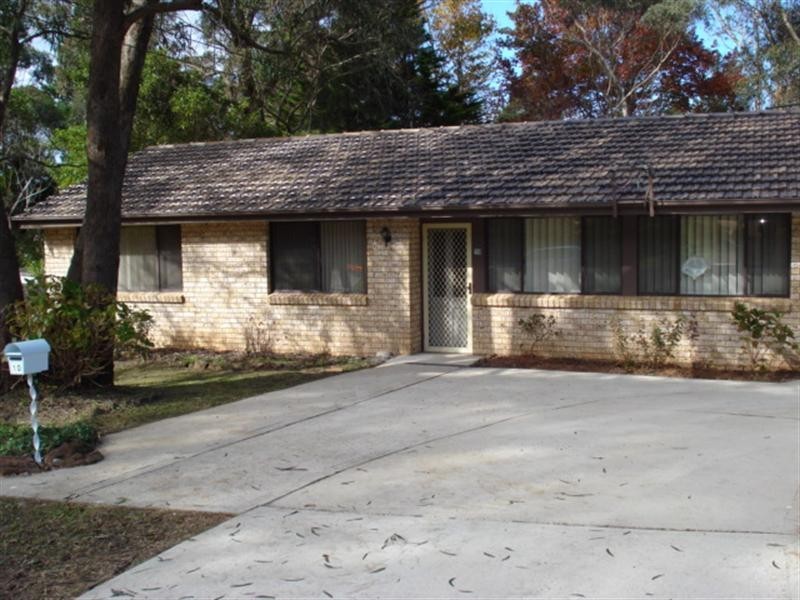 10 Palmer Crescent, Blackheath NSW 2785