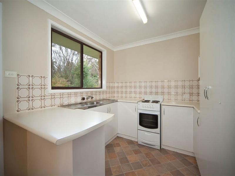 24 Blackheath Street, Leura NSW 2780