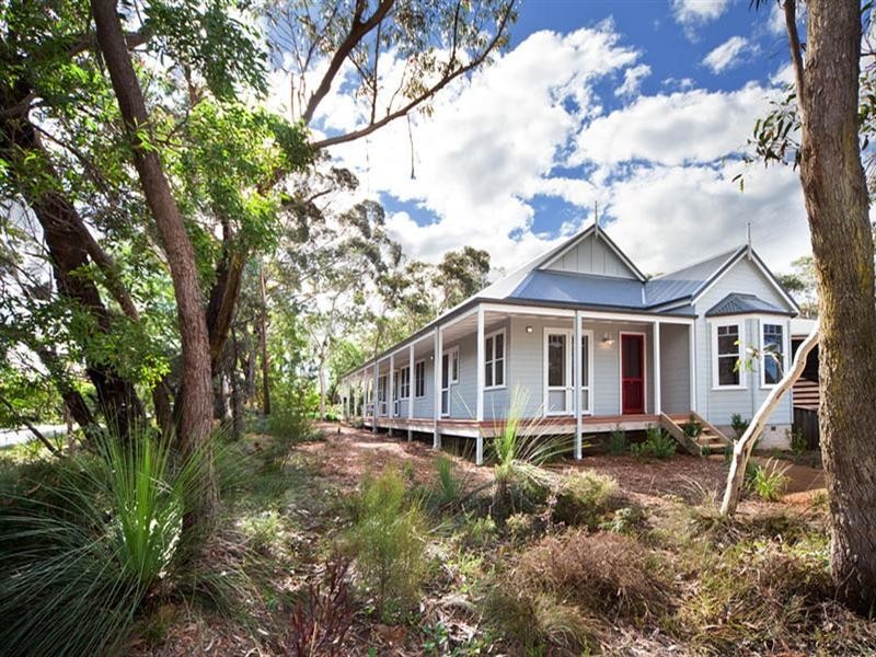 262 Govetts Leap Road, Blackheath NSW 2785