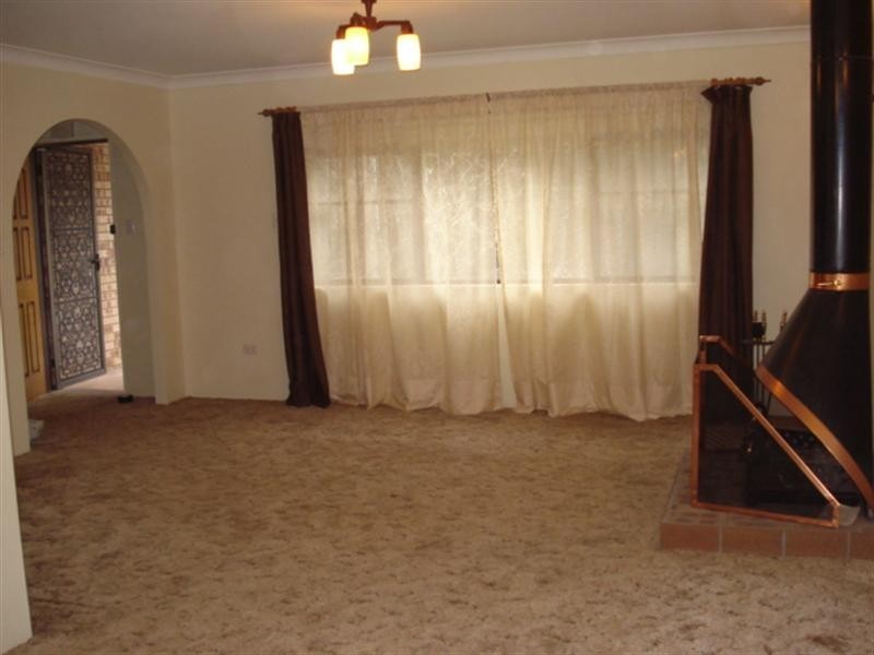 10 Mel Avenue, Blackheath NSW 2785