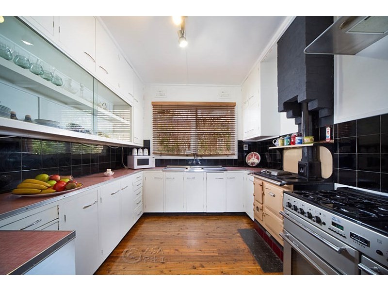 7 Neate Avenue, Blackheath NSW 2785