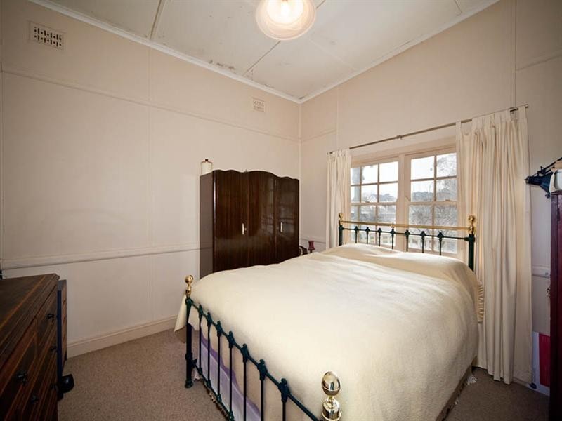 2 Gardiners Crescent, Blackheath NSW 2785