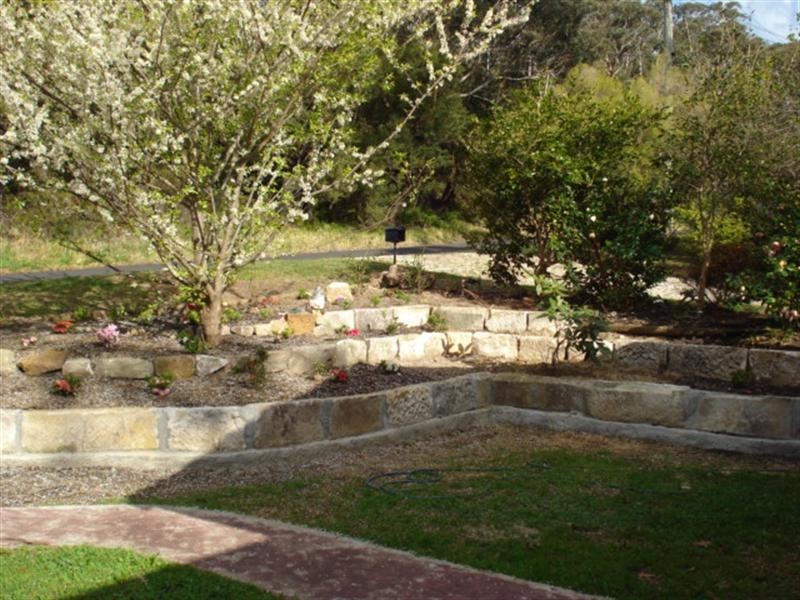 24 Myall Avenue, Leura NSW 2780