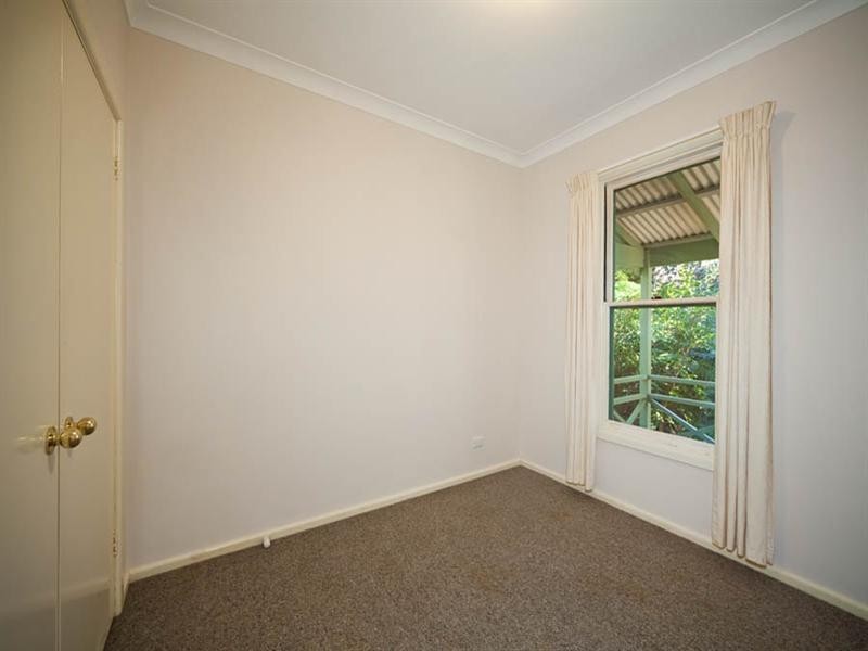 12 Grose Street, Blackheath NSW 2785