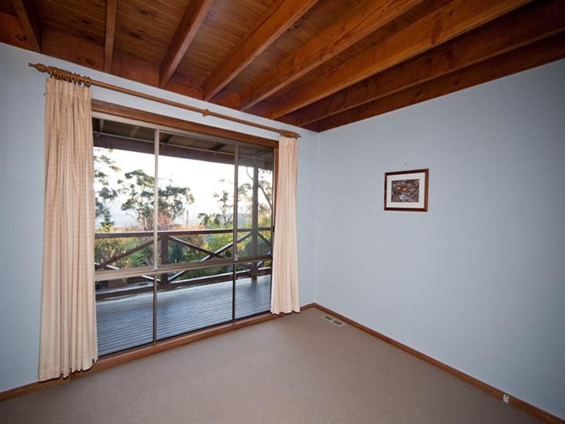 16 Kenny Street, Mount Victoria NSW 2786