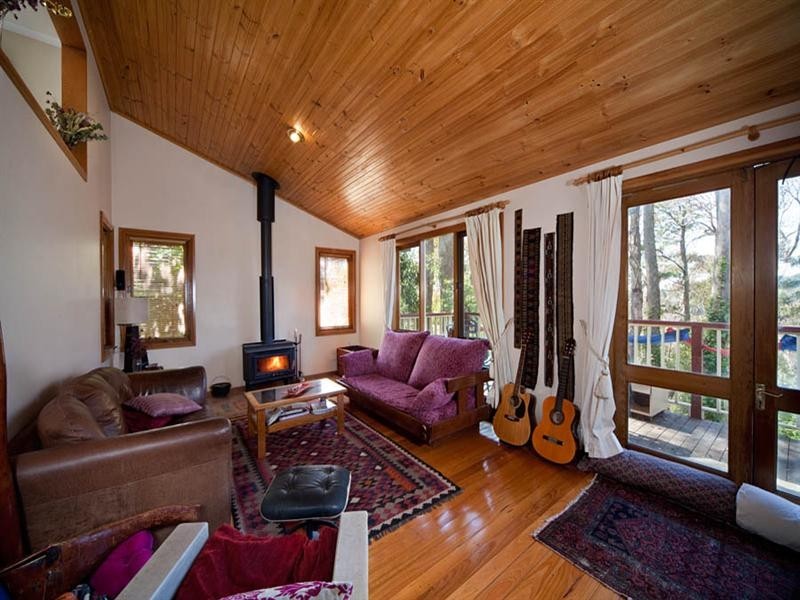 3 Lawrence Street, Blackheath NSW 2785