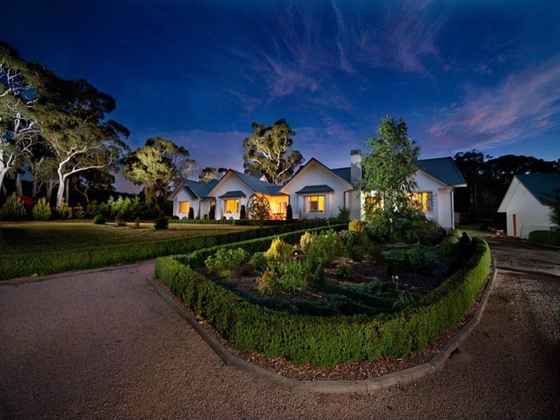 5 Bonnie Blink Drive, Blackheath NSW 2785