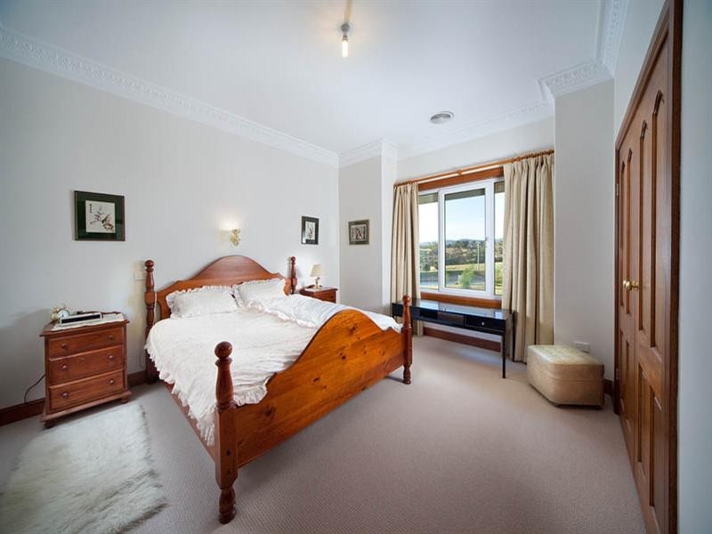 5 Bonnie Blink Drive, Blackheath NSW 2785