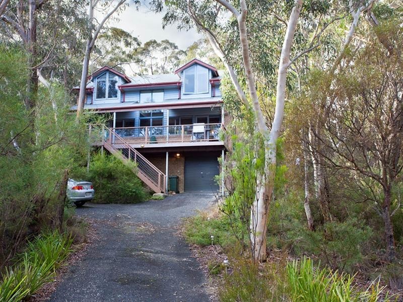 5 Centennial Glen Road, Blackheath NSW 2785