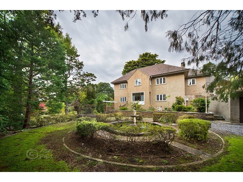 43 Inconstant Street, Blackheath NSW 2785