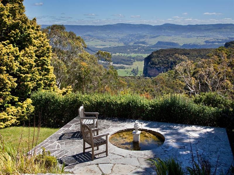 14 Burton Road, Blackheath NSW 2785