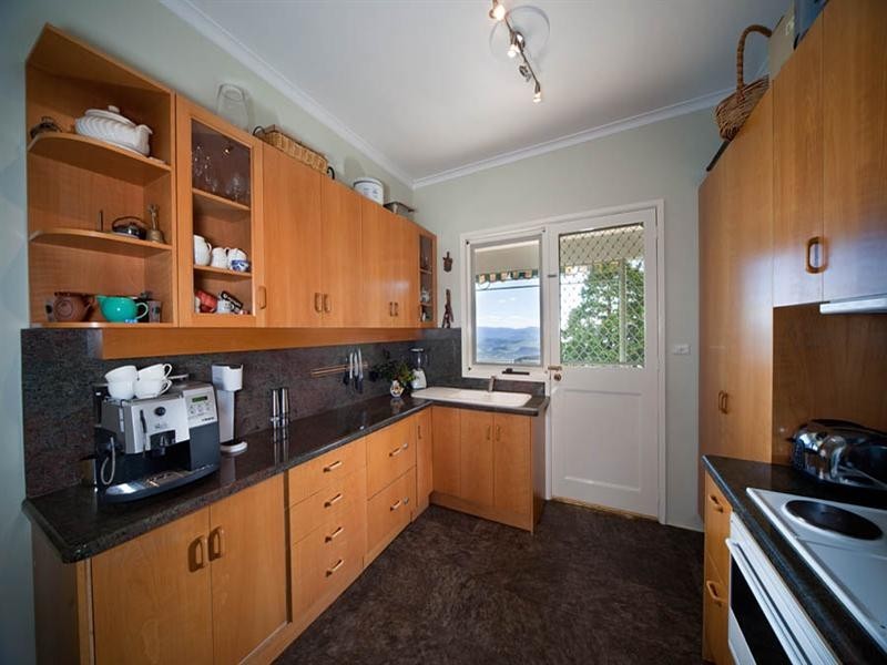 14 Burton Road, Blackheath NSW 2785